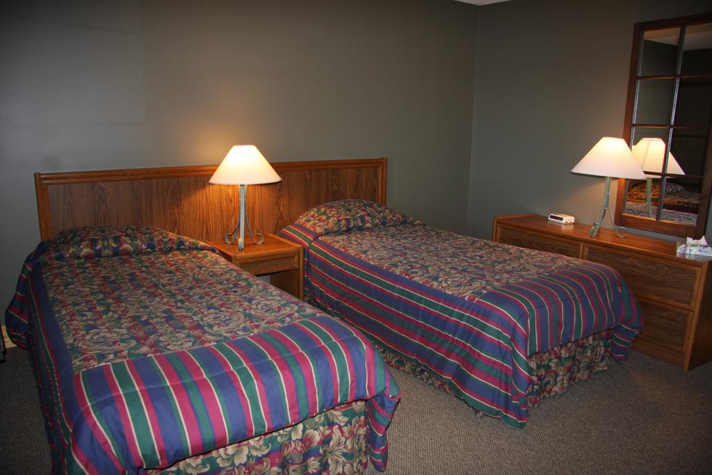 Pow Wow Point Lodge Huntsville Habitación foto